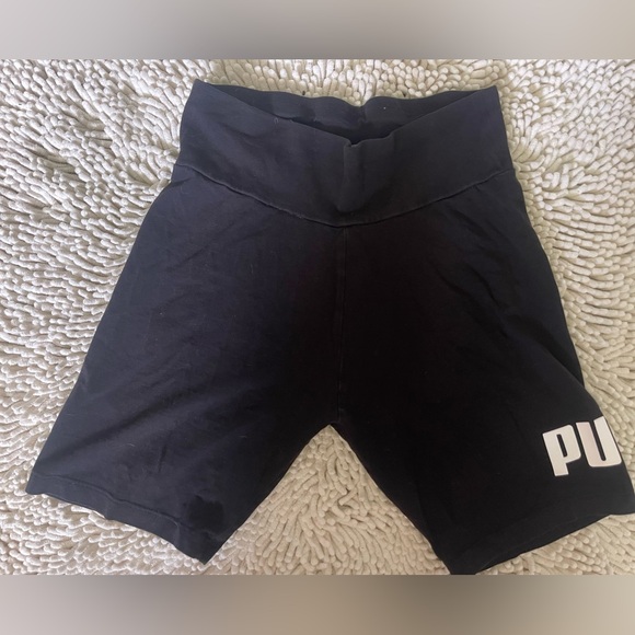 Women’s Puma Bike Shorts - Picture 3 of 3